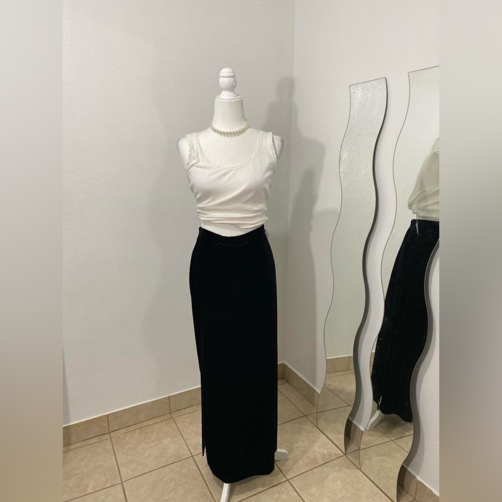 Elegant Black Maxi Skirt